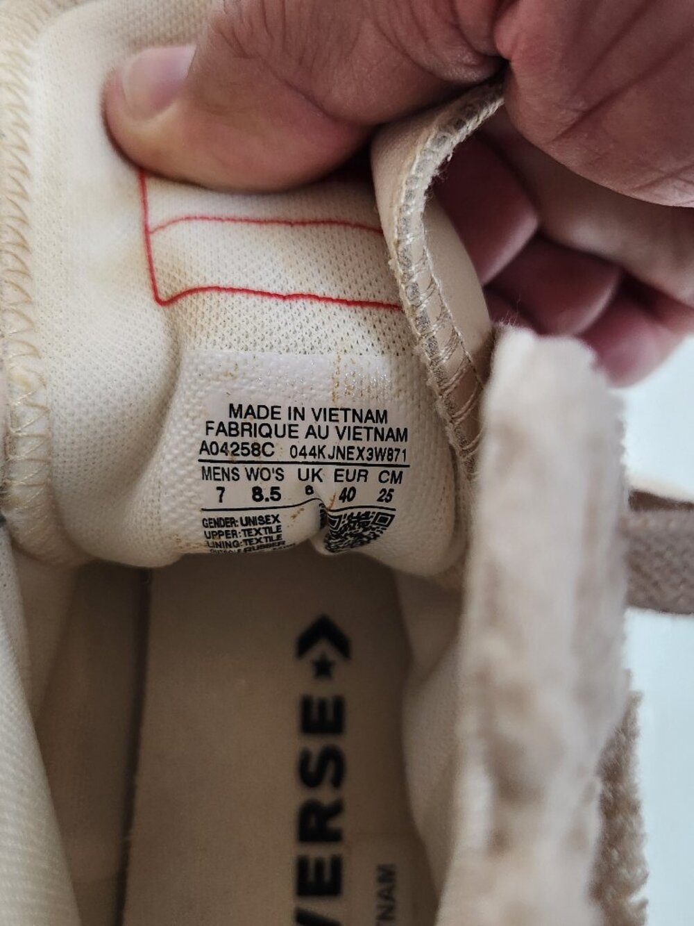 Converse Run Star Hike High-top Sherpa Tan White Women's 8.5 Men's 7.0 - Picture 10 of 10